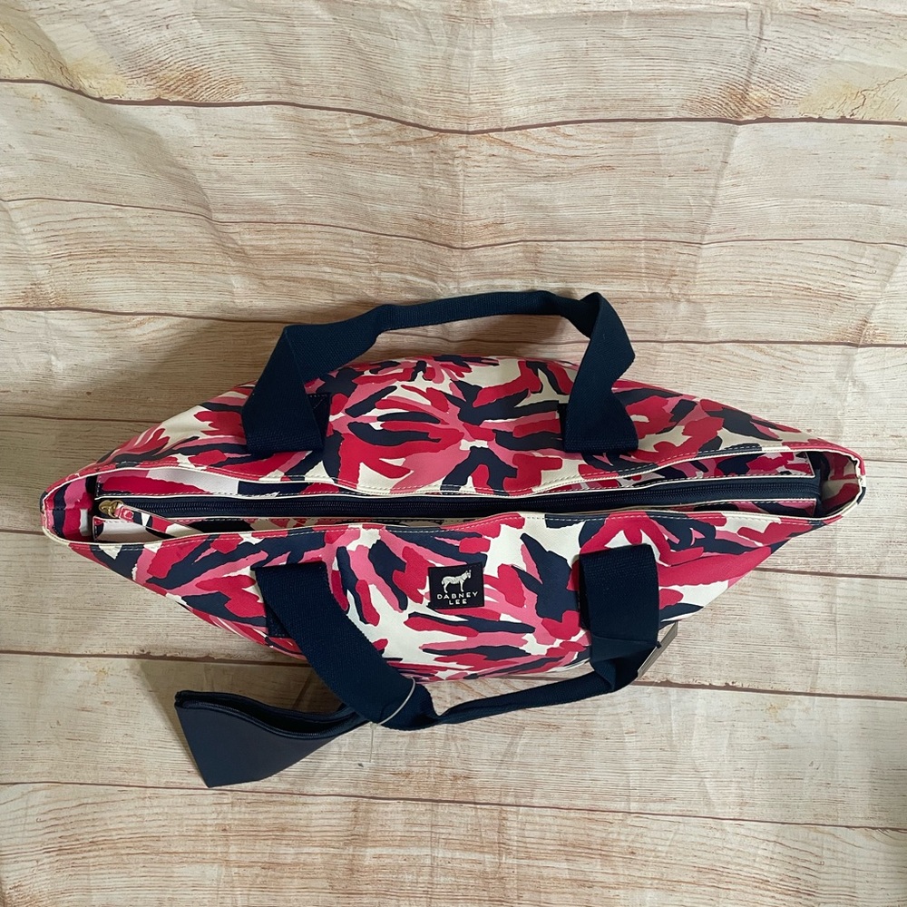 Dabney Lee Large Tote Bag w/Removable Pouch floral pink blue New - Picture 7 of 14